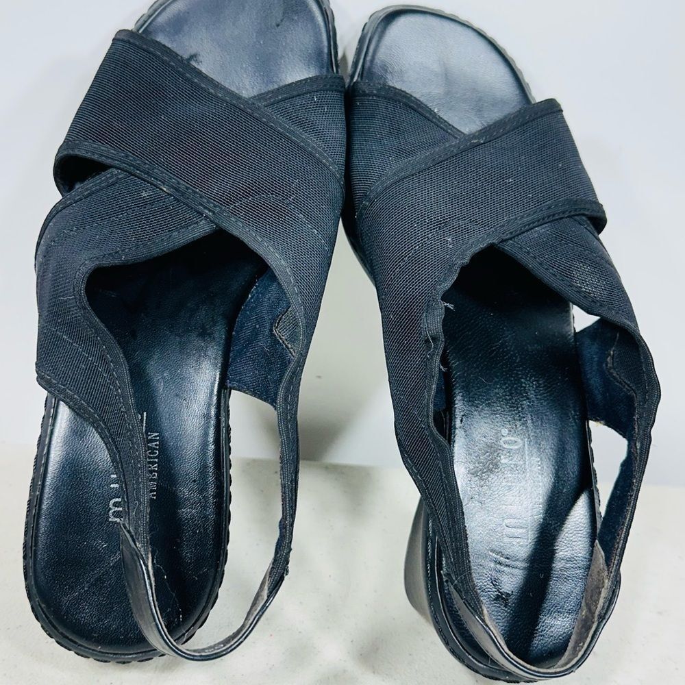 Munro Women's Elegant Black Sandals size 6,5W - Picture 6 of 8